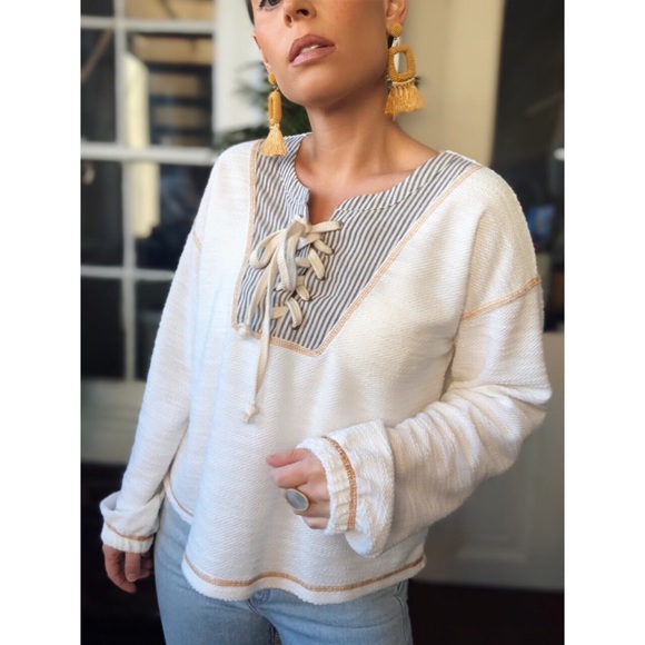 EVIN Stripe Contrast Textured Knit Top - White - Picture 6 of 8